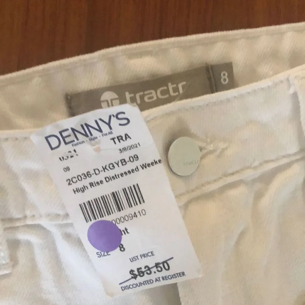 NWT Tractr White distressed girls, jeans size 8